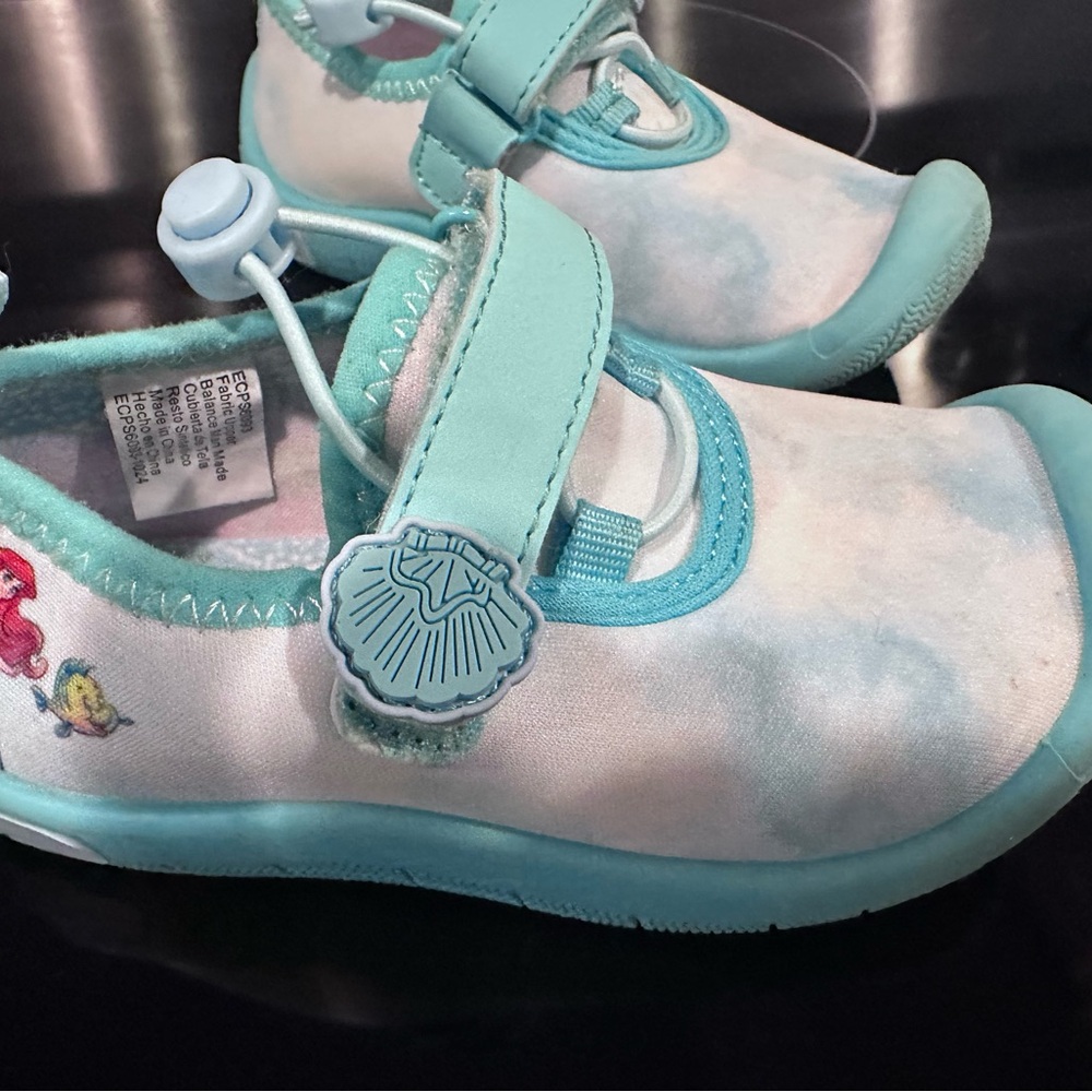 Ariel Princess SHOES Girls 7/8 Toddler Quick Dry Water Pool Beach Shoes Mermaid - Picture 8 of 11